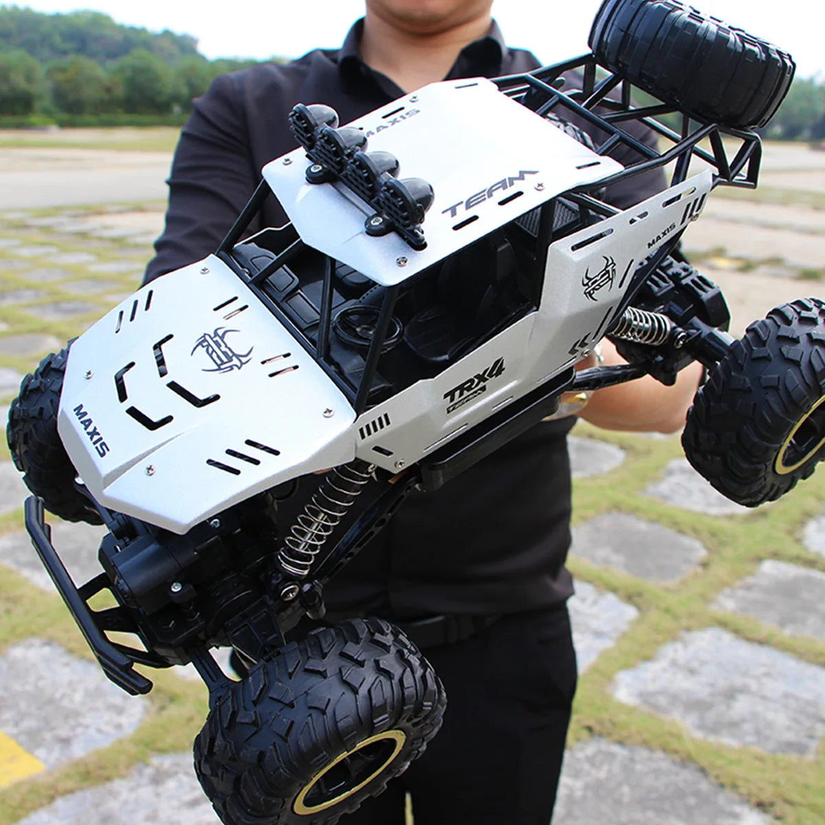 Big TRACK ( RC Car Wireless Remote Control )
