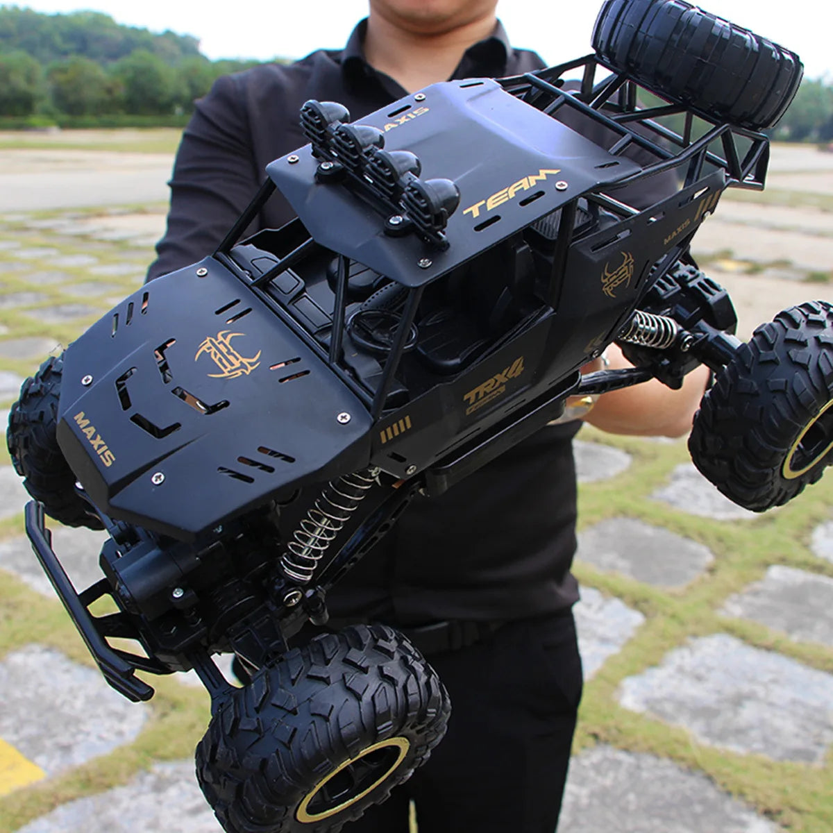 Big TRACK ( RC Car Wireless Remote Control )